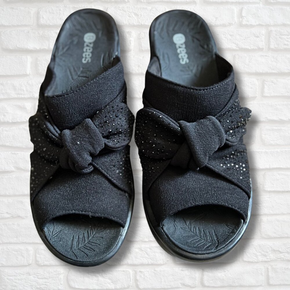 Bzees Black Beaded Slides (size 10)